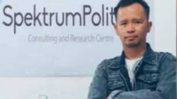 Pengamat politik andri-rusta