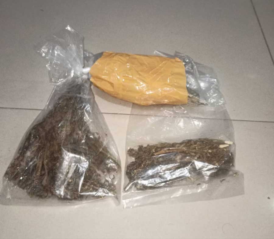 Barang bukti yang diamankan polisi. (tribratanews.sumbar.polri.go.id)