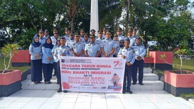 Tabur Bunga Warnai Peringatan Hari Bhakti Imigrasi di Biak