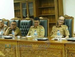 Pesisir Barat Berencana Bangun Masjid Agung dan Ajukan Pembangunan Tol ke Pusat 6 Pesisir Barat Berencana Bangun Masjid Agung dan Ajukan Pembangunan Tol ke Pusat