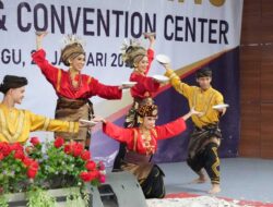 Emir Hotel Beroperasi di Lubuk Sikaping, Pariwisata Pasaman Terus Menggeliat 8 Emir Hotel Beroperasi di Lubuk Sikaping, Pariwisata Pasaman Terus Menggeliat