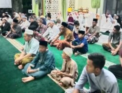Tarawih Perdana, Mushalla Ar-Rasul Tandikek Dipadati Jemaah