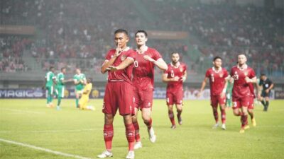 Pemain Indonesia selebrasi usai cetak gol ke gawang Burundi pada laga pertama FIFA matchday di Stadion Patriot Candrabhaga, Bekasi, Sabtu (25/3/2023) malam
