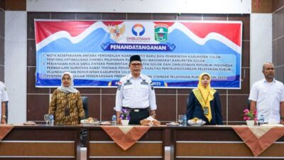BERSAMA-Bupati Solok bersama Kepala Ombudsman dan Ketua Pengadilan Negeri Koto Baru di Gedung Solok Nan Indah, Rabu (8/3/2023).