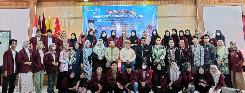 Foto bersama usai kuliah umum di Undhari, Kamis (2/3/2023)