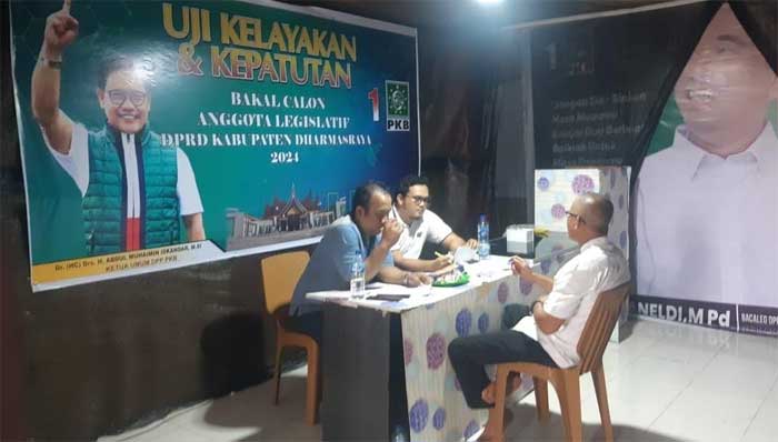 Bakal caleg PKB ikuti uji kelayakan dan kepatutan di Dharmasraya, Minggu (19/3/2023).