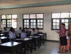 Anak-anak di Yahukimo Kembali Masuk Sekolah
