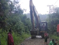 Alat Berat Terbakar, Ini Penjelasan Kominfo Nias Utara