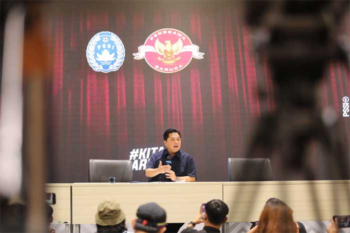 Erick Thohir beri keterangan pers