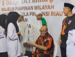 Buka Puasa Bersama, Pemuda Pancasila MPW Riau Santuni Ratusan Anak Yatim Piatu