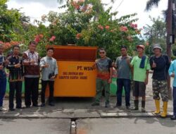 Bak Sampah Disediakan di Taman Jalur Kuansing, Saatnya Sampah Jadi Rupiah 9 Bak Sampah Disediakan di Taman Jalur Kuansing, Saatnya Sampah Jadi Rupiah