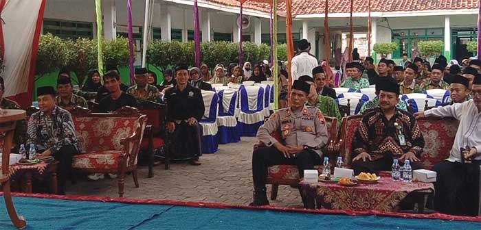Para undangan ikuti halal bihalal