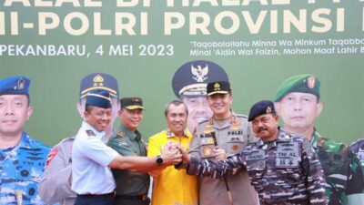 Gubernur hadiri halal bihalal di Polda Riau