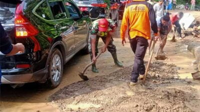 Longsor di Sawahlunto, Satu Meninggal, Dua Selamat