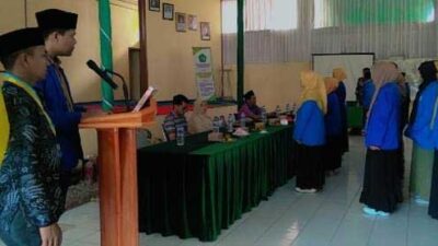 Pengurus PMII Sekolah Tinggi Ilmu Tarbiyah Syekh Burhanuddin dilantik.