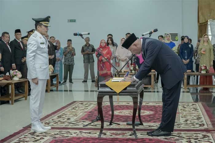 Pelantikan wakil wali kota oleh Gubernur Sumbar