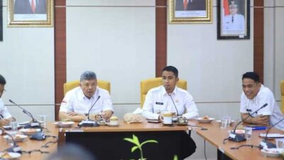 Wali Kota Solok rapat bersama OPD