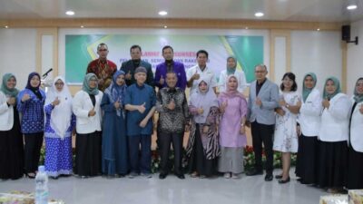 Foto bersama usai pelantikan pengurus IAI Cabang Asahan dan Tanjung Balai