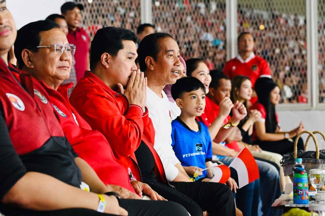 Presiden Joko Widodo saksikan laga Indonesia dengan Argentina. (pssi)