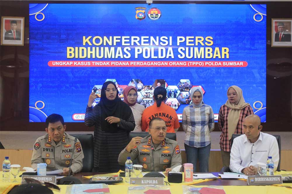 Kapolda Sumbar berikan keterangan pers terkait pengungkapan TPPO
