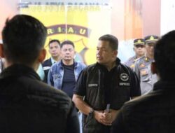 Warga Libur, Personel Polres Pelalawan Tetap Siaga 2 Warga Libur, Personel Polres Pelalawan Tetap Siaga
