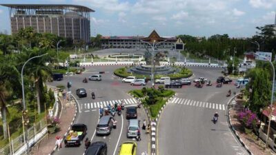 Pemandangan di Jalan Sudirman Pekanbaru. (kompas.com)