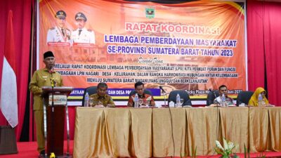 Gubernur Mahyeldi buka rakor LPM se-Sumbar di Rocky Plaza Hotel, Padang, Senin (5/6/2023).