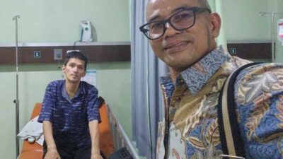 Komandan Koti MPW Pemuda Pancasila Riau Bantu Biaya Pengobatan Warga Pemuda Pancasila