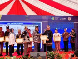 Mantap, Bersama Lima Provinsi dan 30 Daerah, Pesisir Barat Terima Penghargaan Bebas Malaria