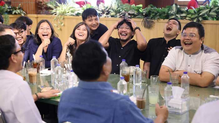 Prabowo bertemu influencer muda, pengusaha, hingga jurnalis di Kemang. (Ist)