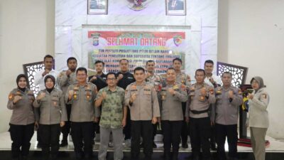 Foto bersama usai pembukaan
