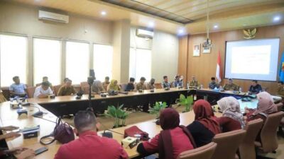 Sudah Rp1,4 Miliar Bantuan Disalurkan pada 1.956 Kepala Keluarga di Kota Solok