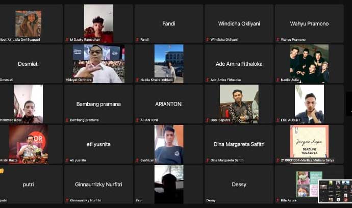 Peserta dan narasumber webinar Series VI Departemen Ilmu Politik Unand