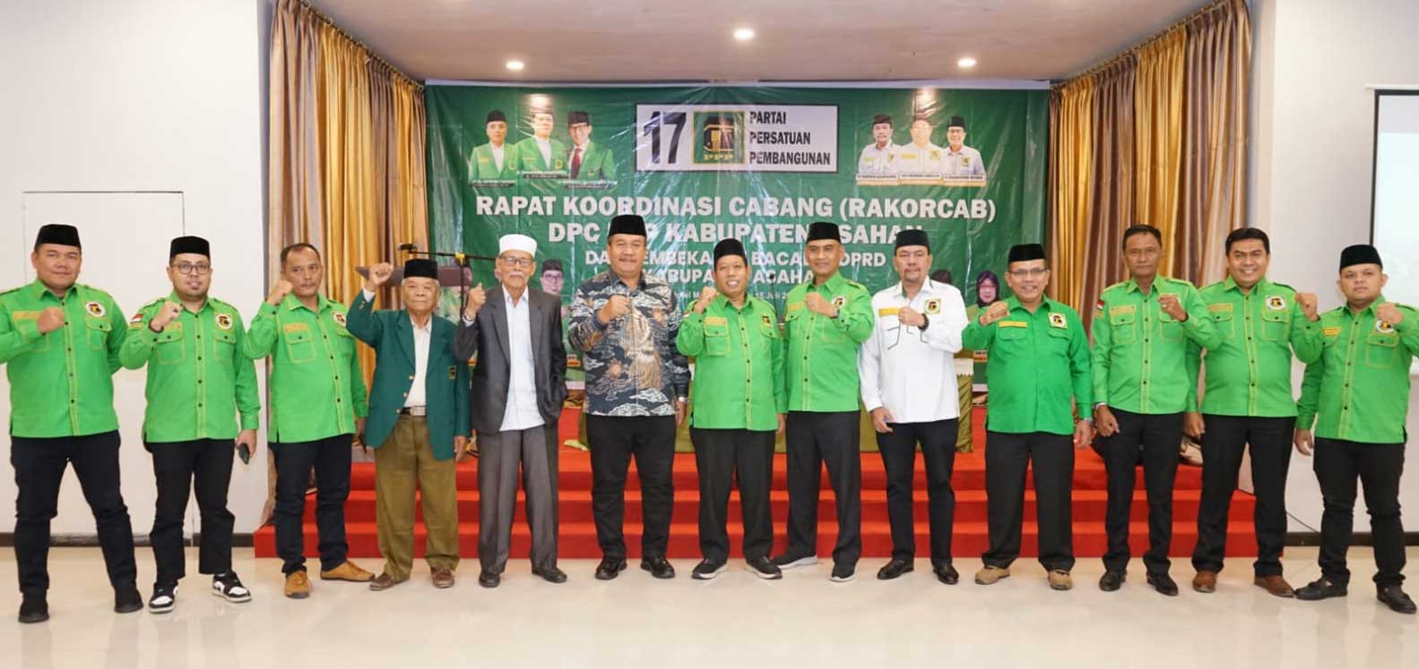 Foto bersama di sela pembukaan Rakorcab PPP Asahan