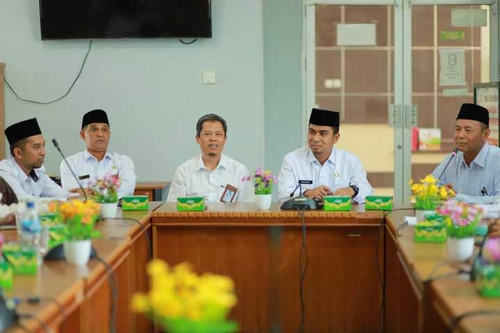 Wakil wali kota sambut kedatangan tim yang akan melakukan audit syariah terhadap Baznas Kota Solok.