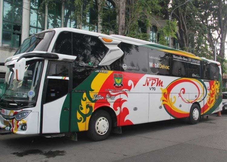Salah satu armada bus NPM