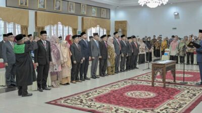Gubernur Mahyeldi lantik 44 pejabat di lingkungan pemprov. (adpsb)