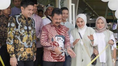 Hadir Lagi Tempat Kuliner di Padang Panjang, Namanya Cafe Dheko dan Sambal Bakar Merapi