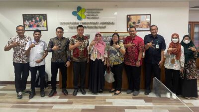 Bupati Kaimana dan rombongan bersama jajaran Kemenkes