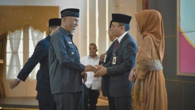 Lindungi Masyarakat dari Pinjol Ilegal, Ini Langkah Gubernur Sumbar