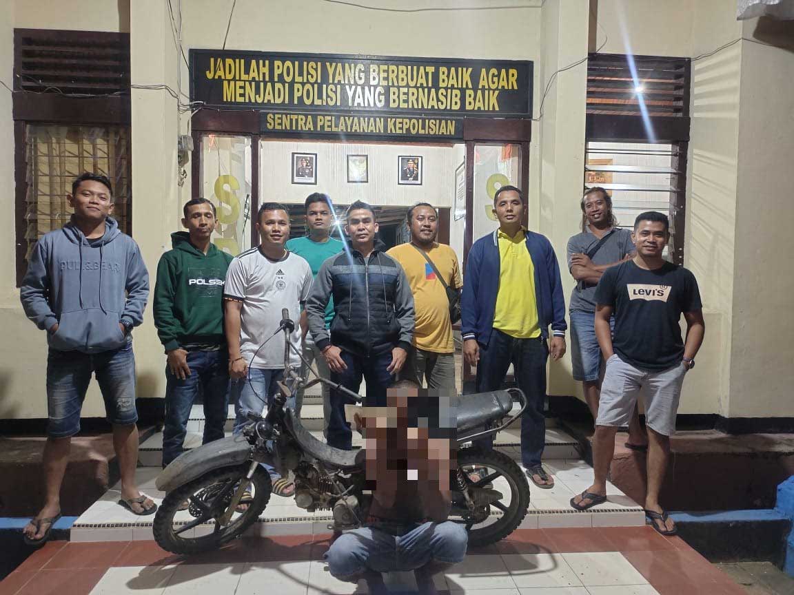 Penyidik tunjukkan terduga pelaku dan barang bukti kasus curanmor