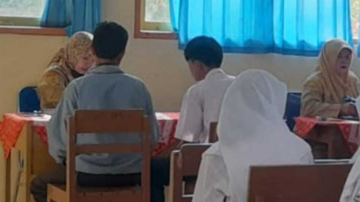 Penerimaan siswa baru di SMA Negeri 1 Bantarbolang