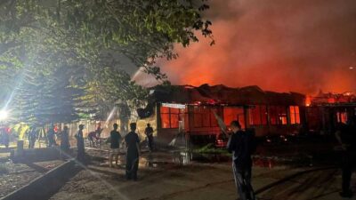 RSUD Puri Husada Tembilahan terbakar. (riau.go.id)