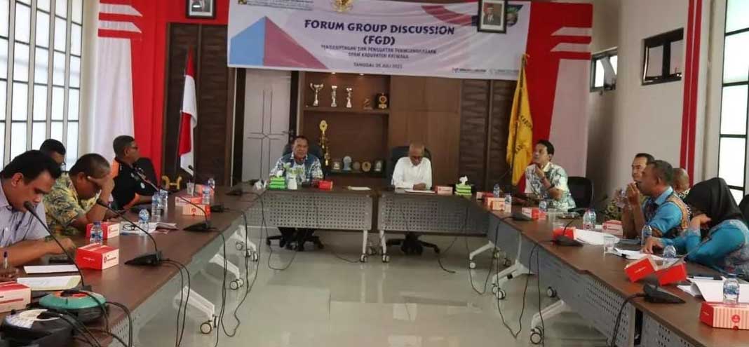 Rapat persiapan pembangunan smart city di Kaimana