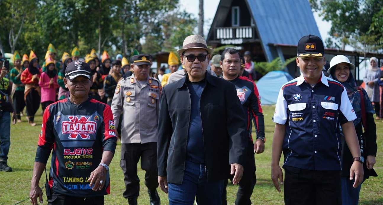 Bupati Epyardi Asda hadiri pembukaan Tanjung Alai Trail Adventure Extreme