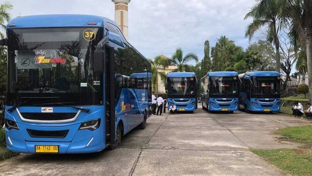Armada Trans Padang.