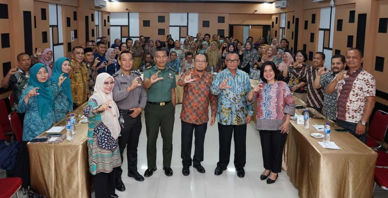 Foto bersama usai pembukaan