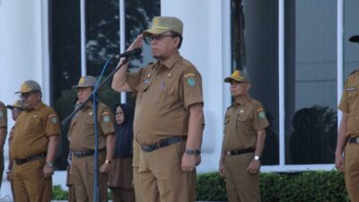 Sekda Asahan, John Hardi Nasution pimpin apel gabungan