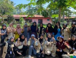 Mahasiswa KKN Unand Bantu Kaum Ibu Kembangkan Dasawisma di Desa Talawi Hilie