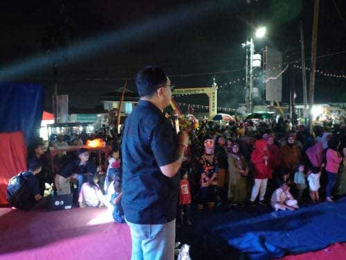 Anggota DPRD Padang beri sambutan